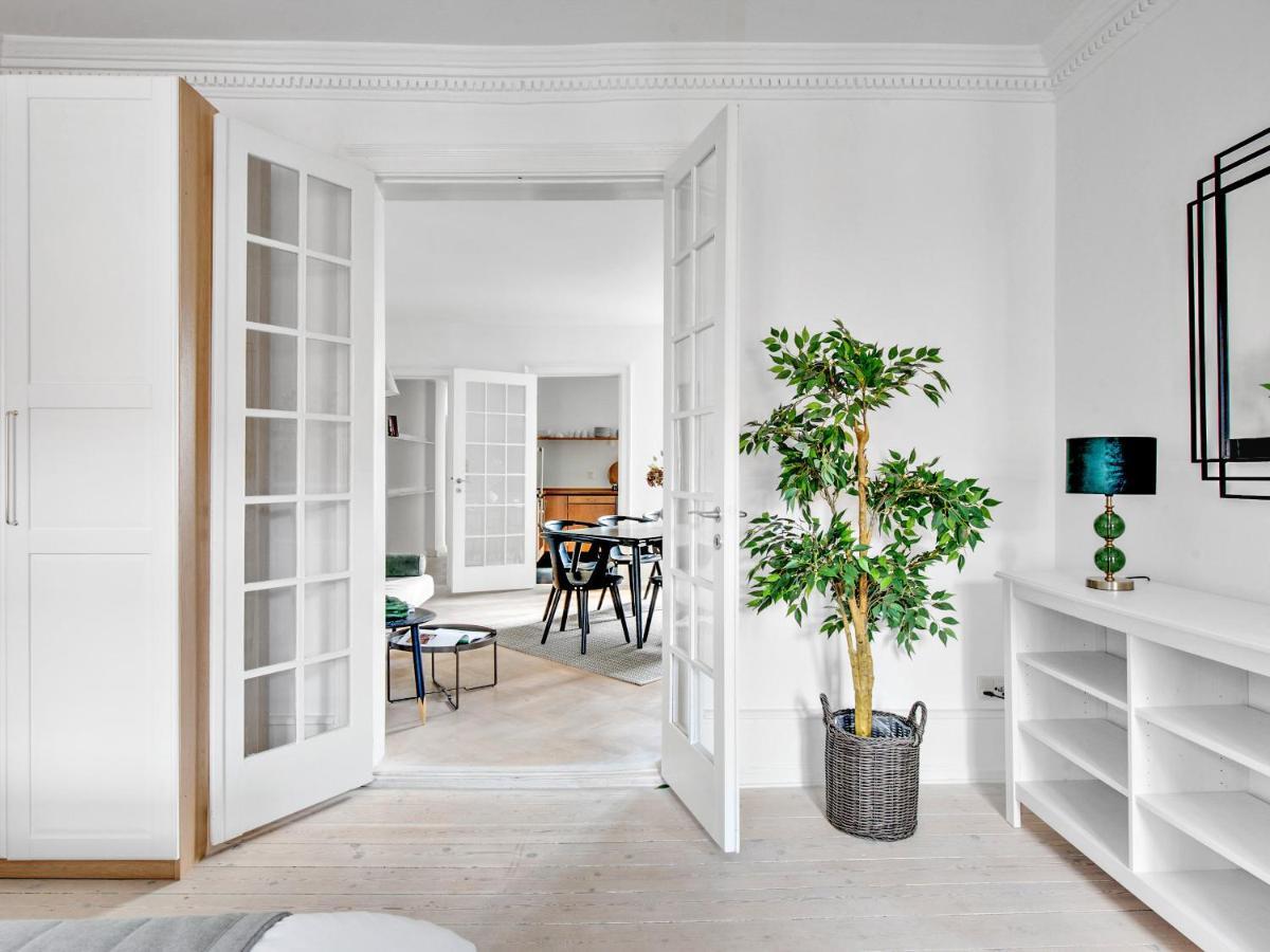 Sanders Stage - Endearing Three-Bedroom Apartment Near Nyhavn Copenhaga Exterior foto